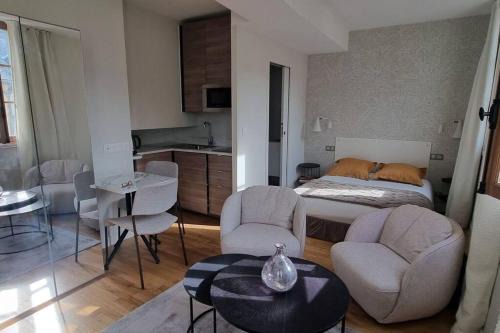 Centre Apartment | Parlement - Beau Studio lumineux - Bail Mobilité ou Etudiant