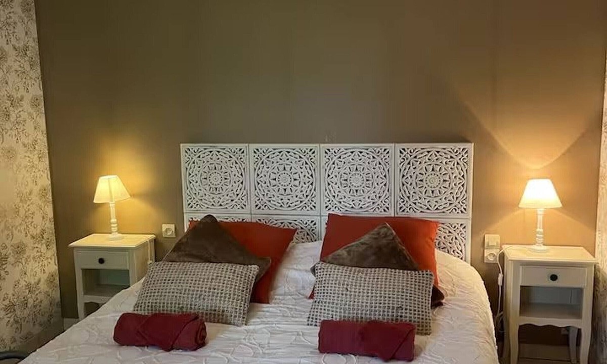 Lhomme Cottage | Peaceful farmhouse, pets welcome - 6 guests