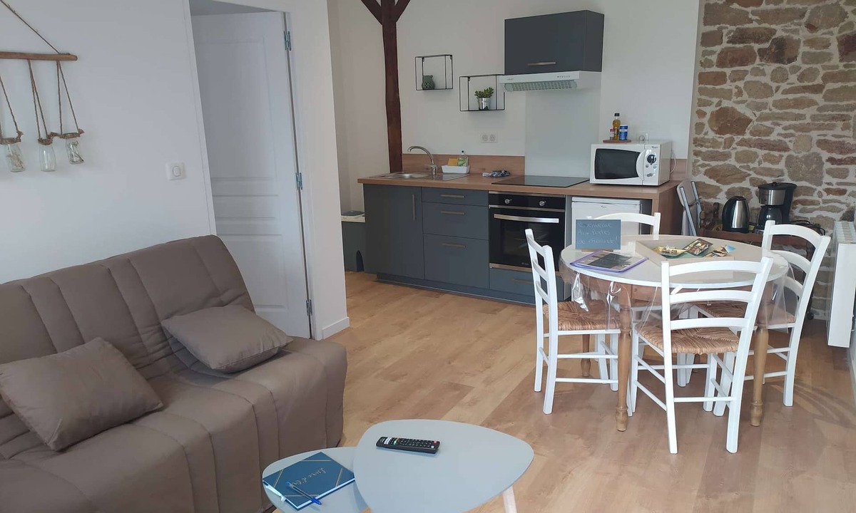 Guerande Apartment | Porte Bizienne - 1 Chambre - 30m² - Maximum 5 Personnes