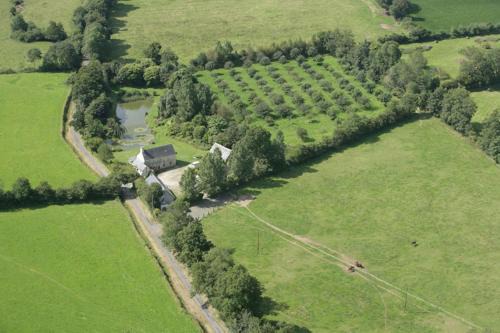 Grandcamp-Maisy House | Prévalon