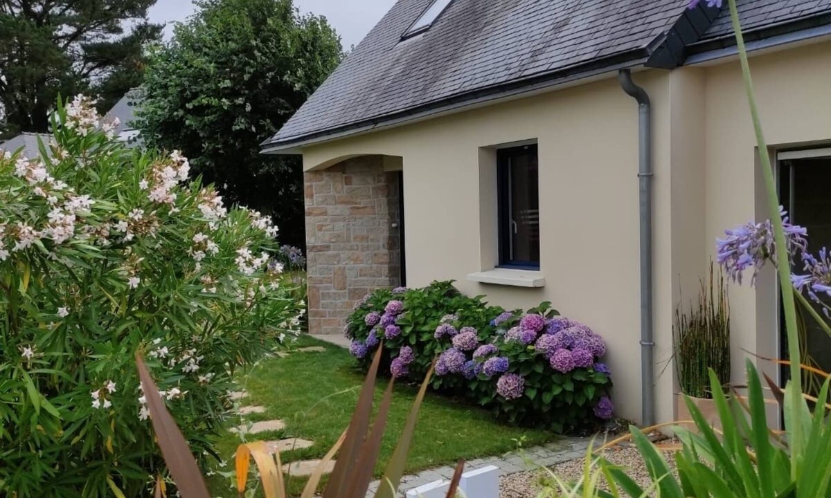 Arzon House | Quiet house between gulf and ocean close to shops Enclosed garden private parking