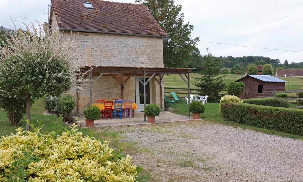 Aubry-en-Exmes Cottage | Renovated house with terrace, garden, pets allowed