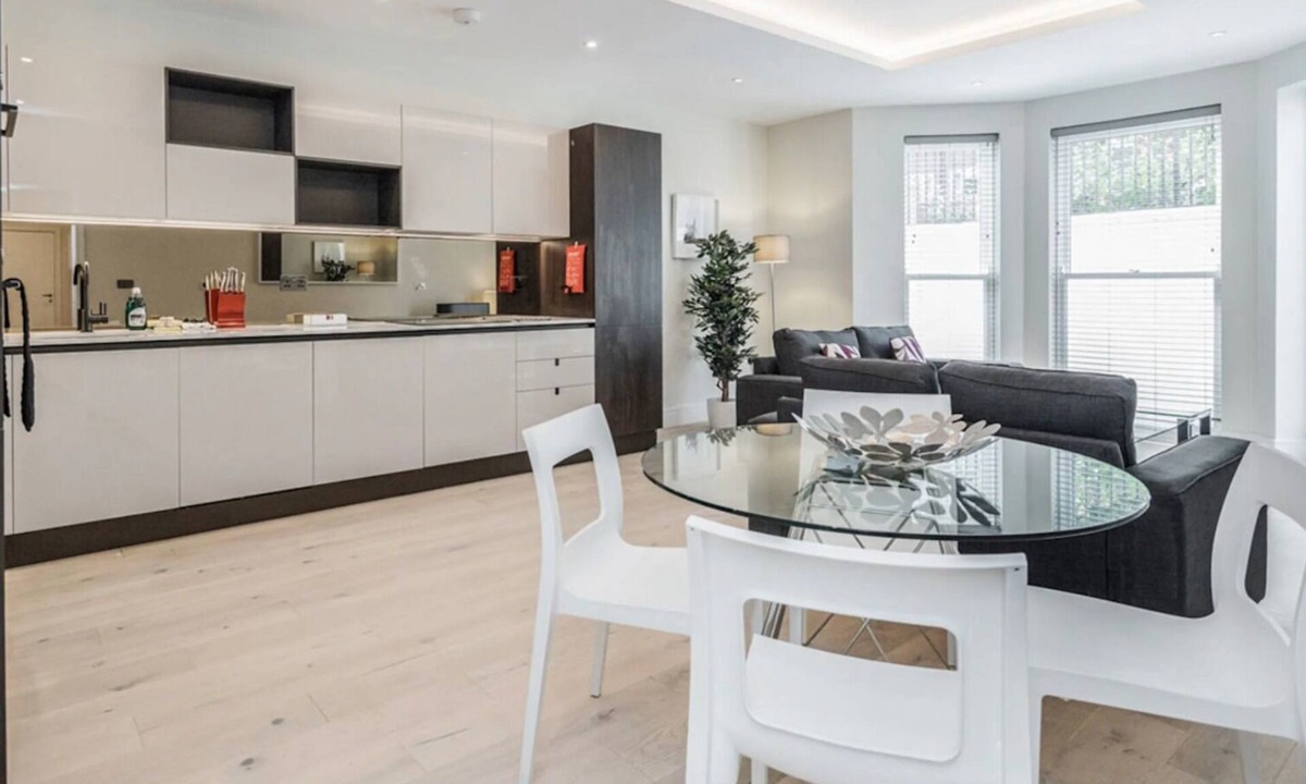 Clichy Apartment | Seine Serenity: Quaint 2BR Haven Near Arc de Triomphe with Balcony Bliss