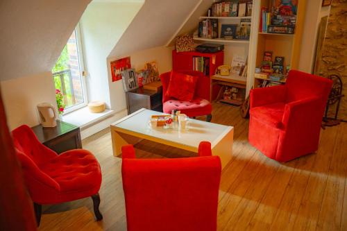 Richarville Apartment | Shared Housing