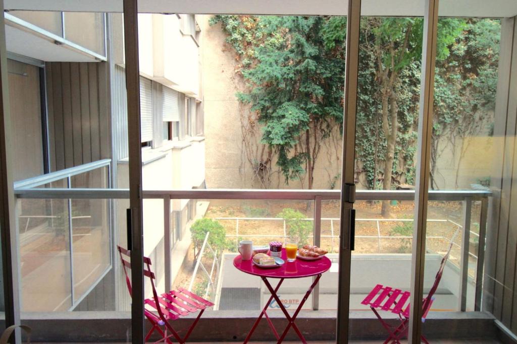 Quartier Saint-Georges Apartment | Short Stay Paris Apartments