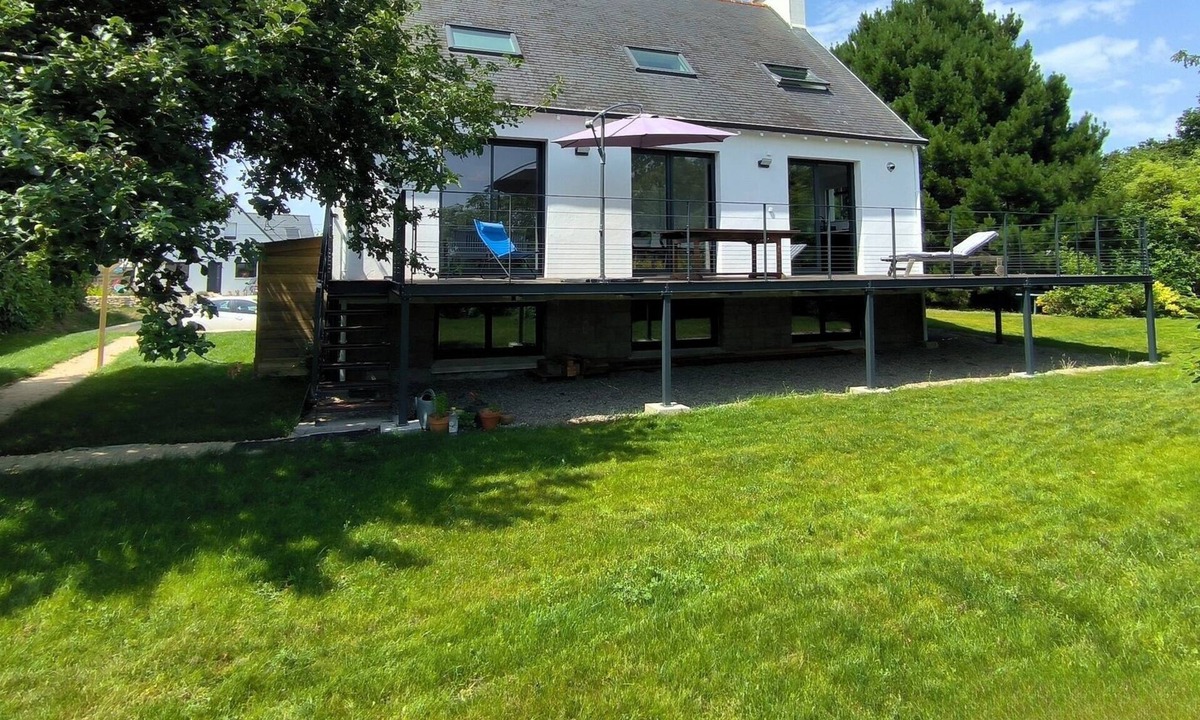 Combrit House | Spacious and quiet house with garden, 2km from the sea