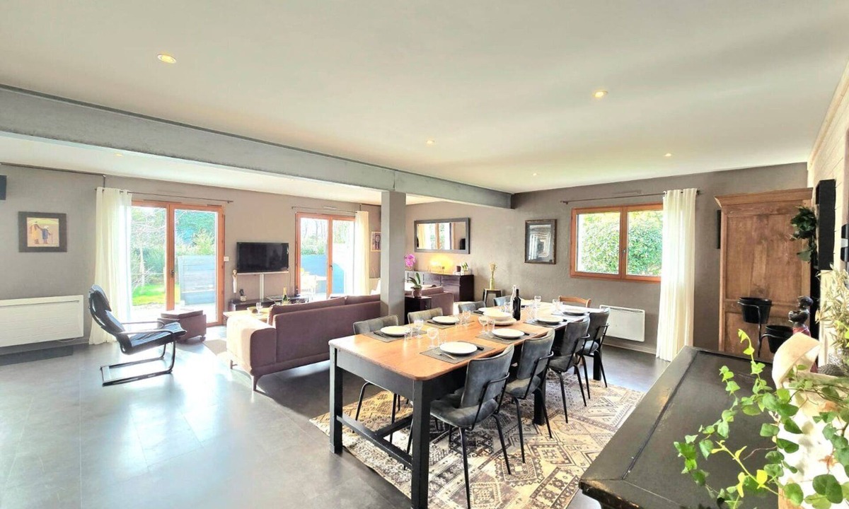 Saint-Nolff House | Spacious family home near Vannes, Terémer