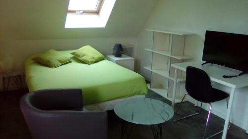 Eterville Apartment | studio évasion