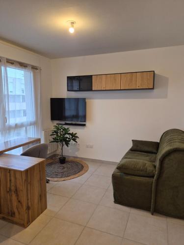 Valence Apartment | Studio avec parking privé - Proche écoles & hôpital - Valence