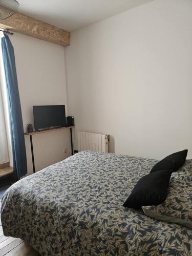 Aurillac Apartment | Studio
