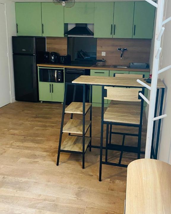 Saint-Julien-de-Concelles Apartment | Studio Saint Julien de Concelles 5 minutes de la Loire
