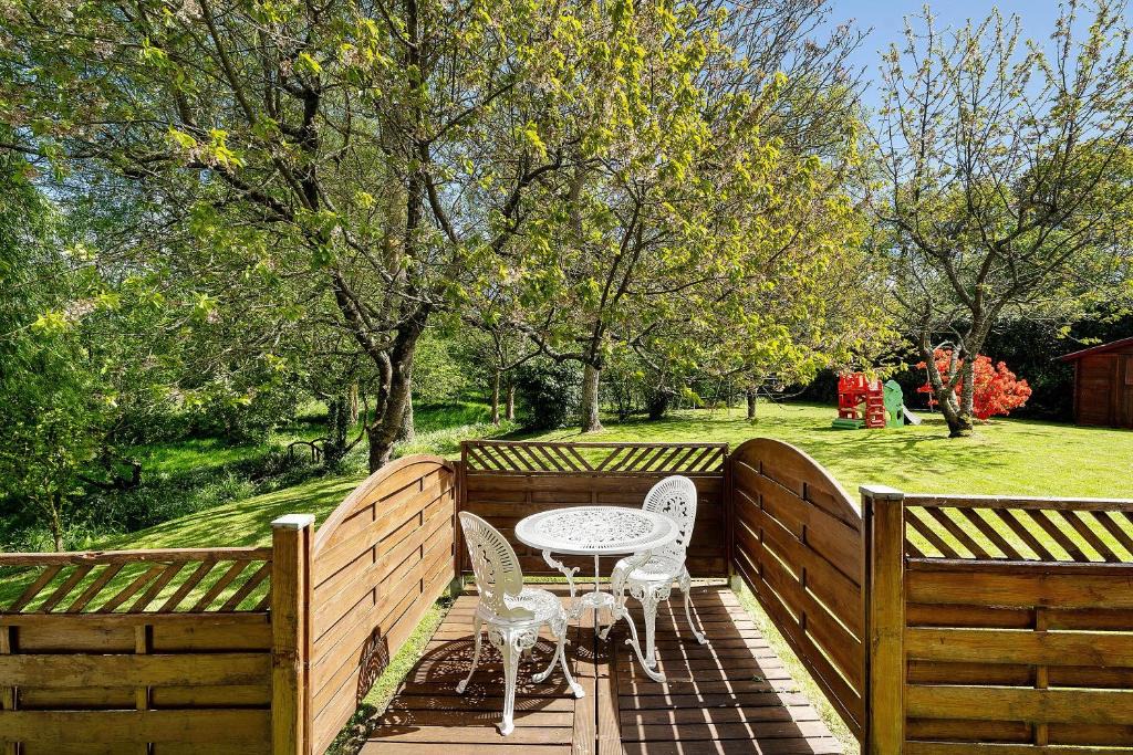 Pleudihen-sur-Rance Apartment | Studio - Le Clos Des Pommiers