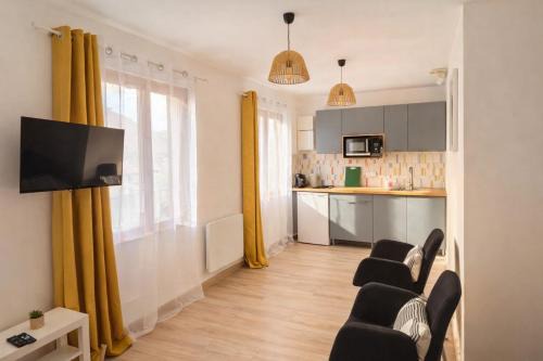 Noisy-le-Grand Apartment | Studio - Lit double - Proche Centrex & Disneyland