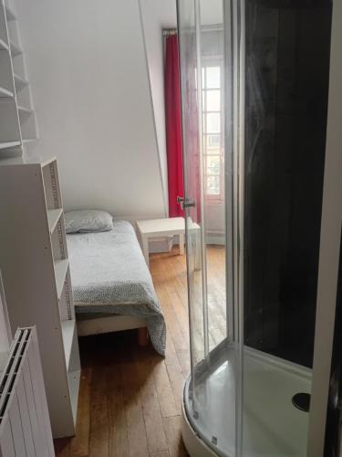 Quartier de la Monnaie Apartment | STUDIO ST MICHEL