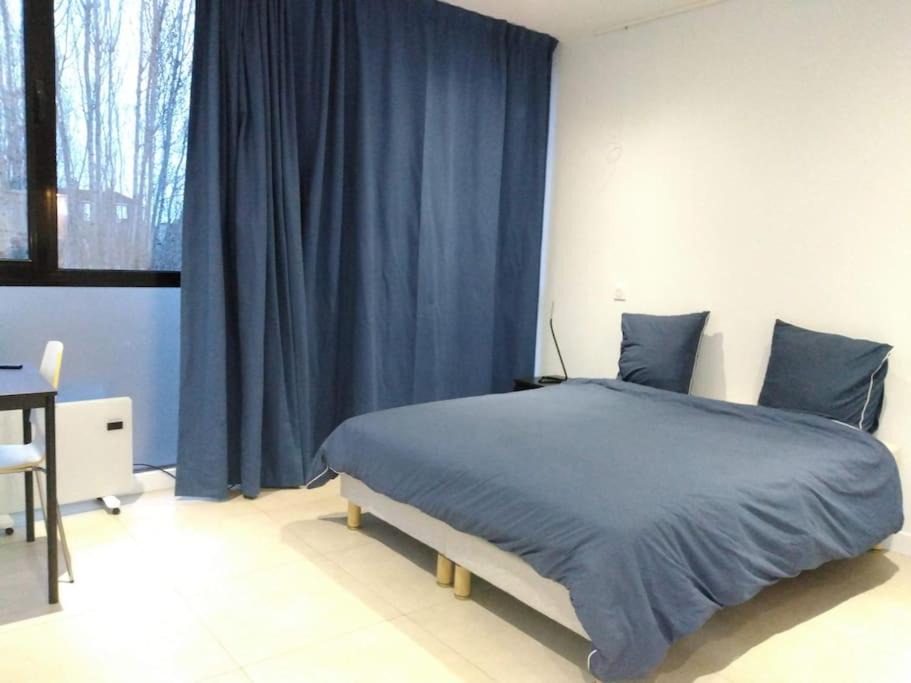 Cachan Apartment | Studio sur jardin