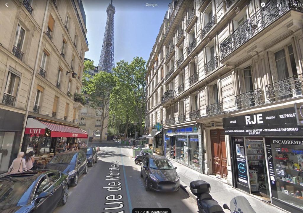 Quartier du Gros-Caillou House | Studio Tour Eiffel