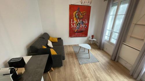 Notre-Dame Apartment | Studio Versailles centre
