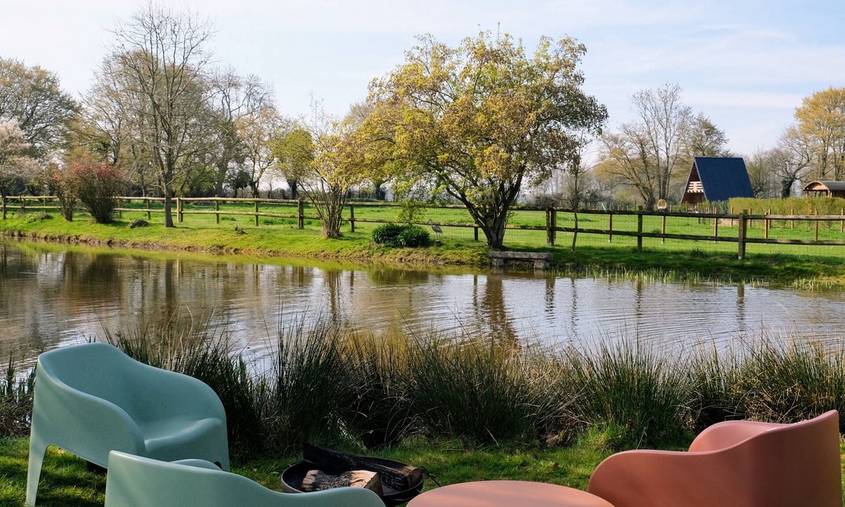 Gisay-la-Coudre Apartment | Studio with pond Nature & calm 1h30 from Paris
