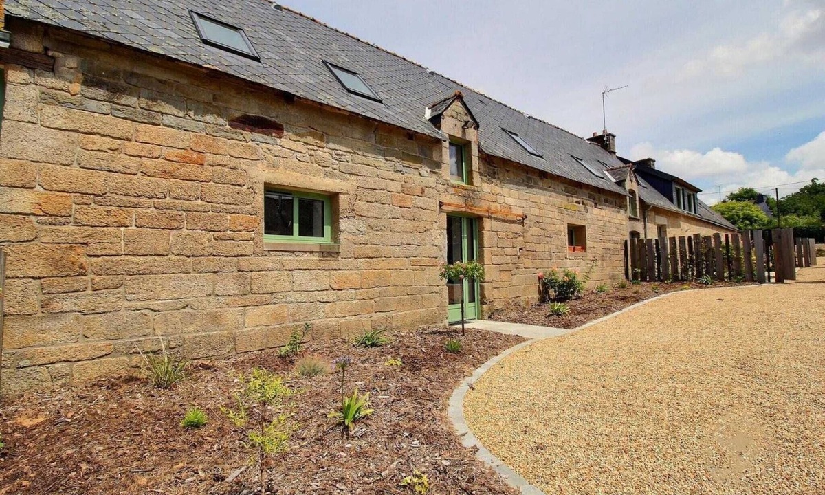 Neulliac House | Stunning Holiday Cottage in Neulliac