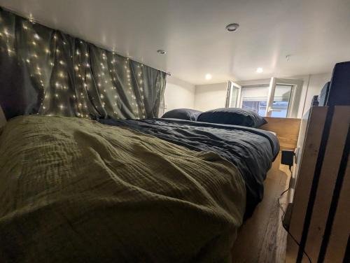 Les Iles Apartment | Superbe Studette au cœur de l'ile Saint Louis - 1 personne