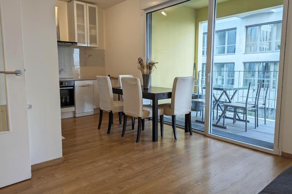 Sainte-Anne - Zone portuaire Apartment | SUSAN BROWNELL Machine de l'ile - 3CH - Balcon
