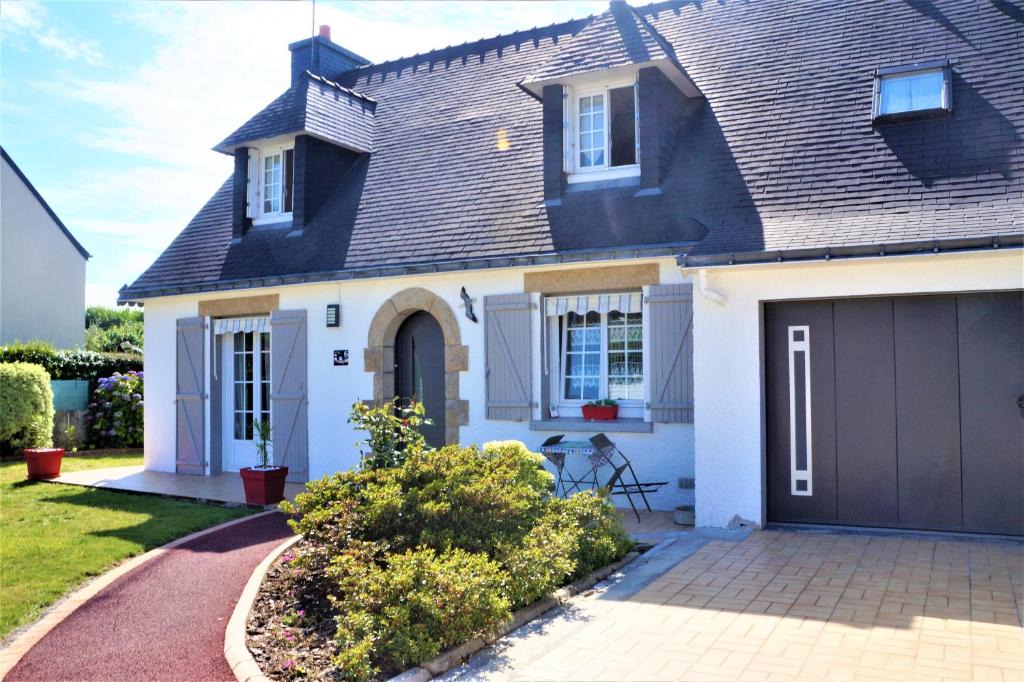 Ploemeur House | TELLA