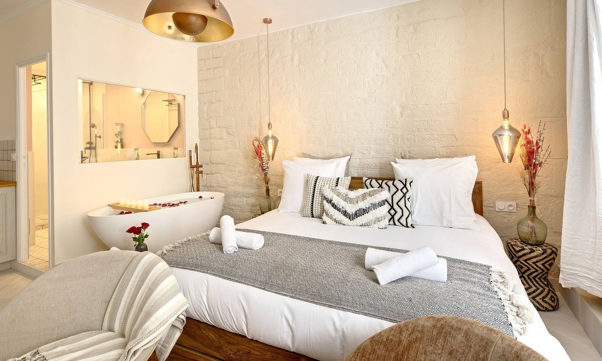 Latin Apartment | The Charming Luxembourg Garden