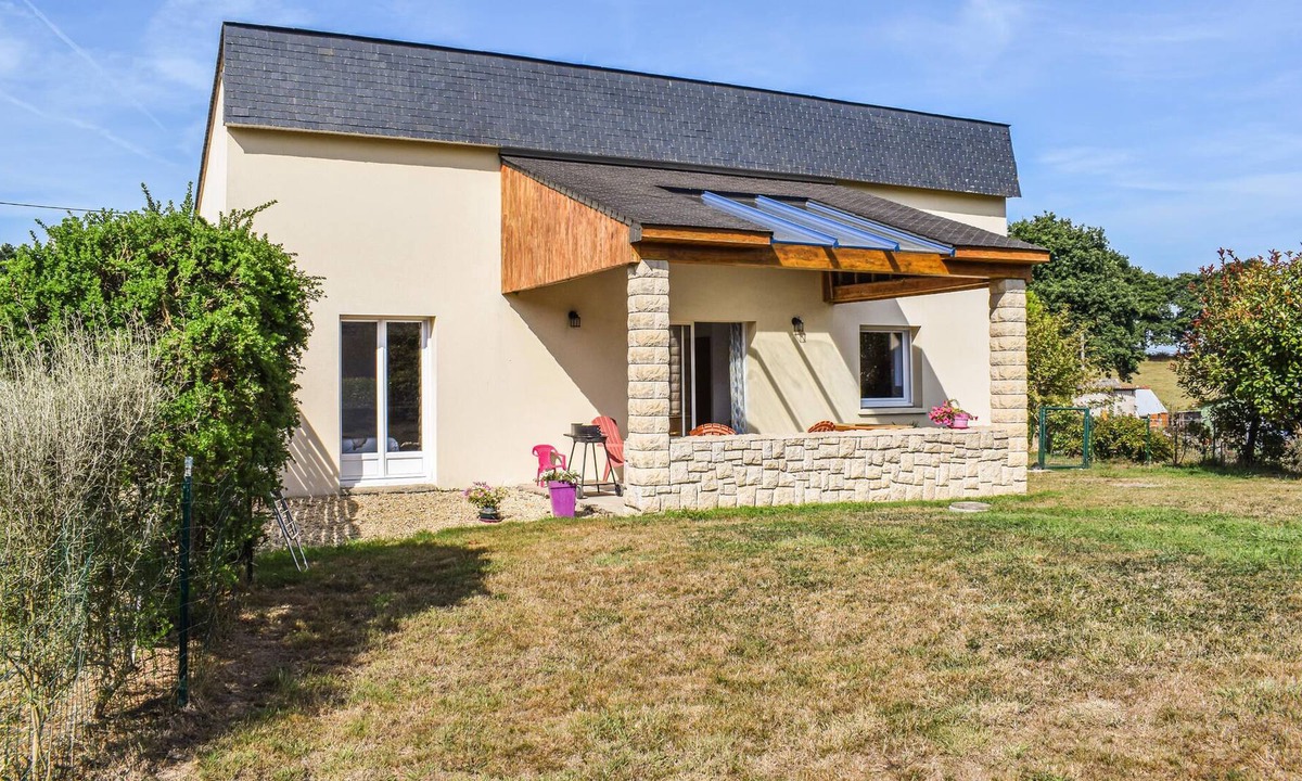 Graces House | This functional and bright vacation home welcomes you to Brittany!