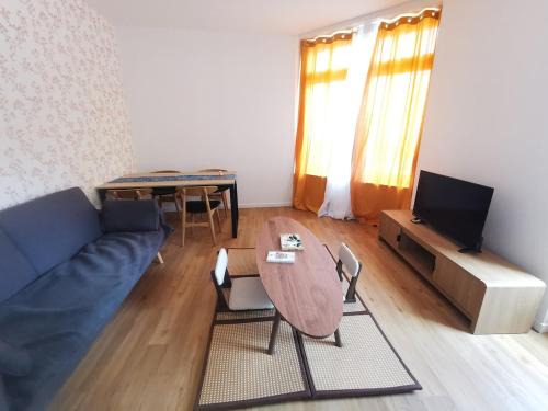Rosporden Apartment | Umi's Journey Sauna Japanese-Themed Apartment