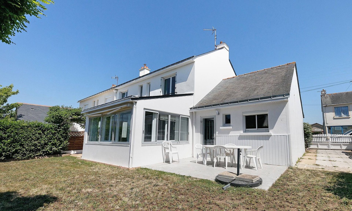 Batz-sur-Mer House | Vacation at Chez Lulu – Welcoming Family Home near Beaches and Village