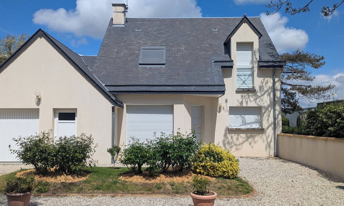 Hauteville-sur-Mer House | Villa BZ 1min from the sea wall and its sandy beach