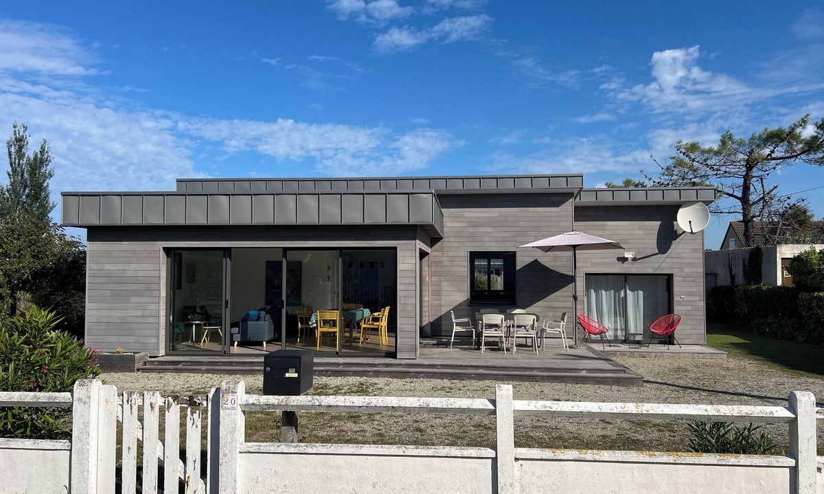 Saint-Germain-sur-Ay House | Villa Suzanne