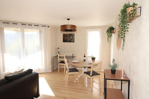 Courcouronnes Apartment | Votre confort la Cosy Cocoon
