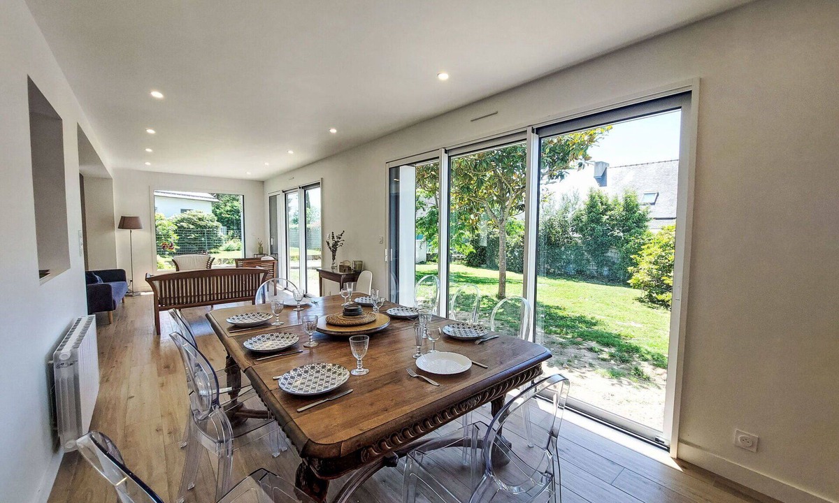 Saint-Philibert House | Wonderful private villa for 8 guests with WIFI, TV, terrace and pets allowed