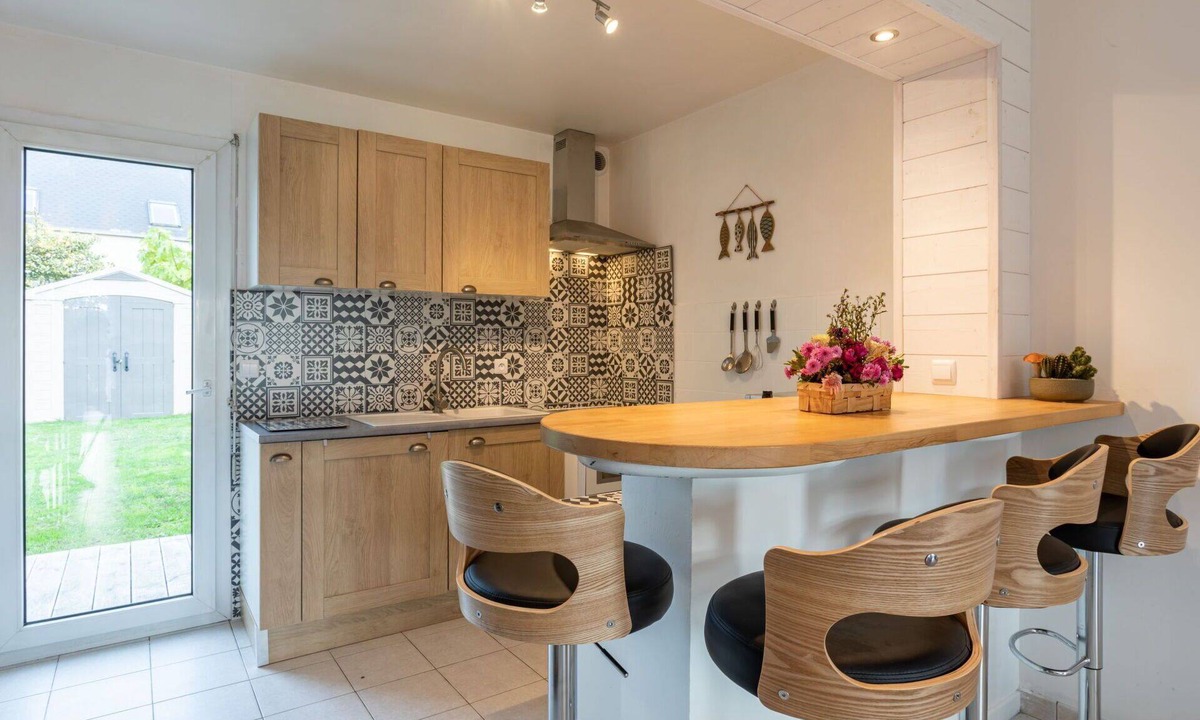 La Richardais House | Wonderful villa for 6 guests with WIFI, TV and terrace