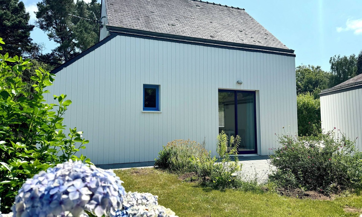 Crach House | Wooden house