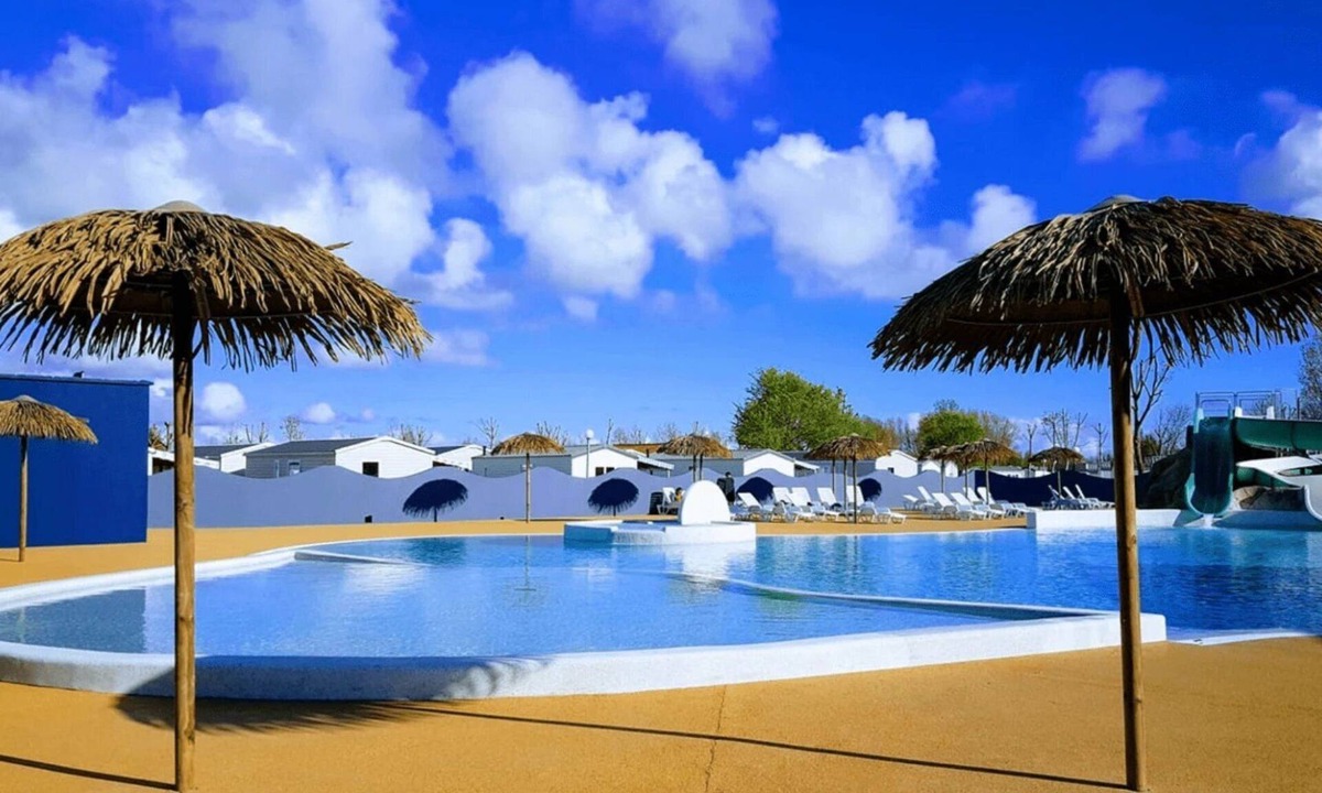 Angles House | ZEcamping 4* piscine couverte mobil-home TV BBQ 24m2