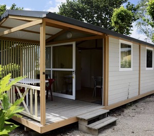 Camping Beach Chalet People 