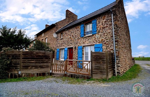 Saint-Benoit-des-Ondes House | 90 m² Gîte ∙ 3 bedrooms ∙ 6 guests
