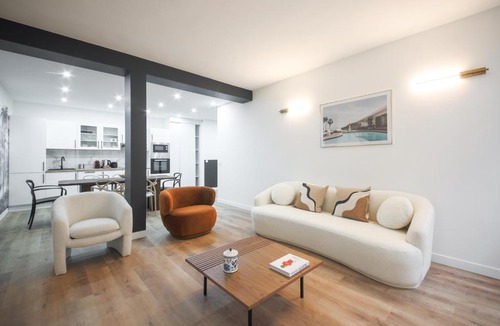 15th Arrondissement Apartment | 1#Appart 4Pers#2 Chambres#Commerce#FullEquipped#AC