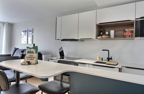 Grenelle Apartment | 1 bedroom with A/C in a new building close to the Eiffel Tower