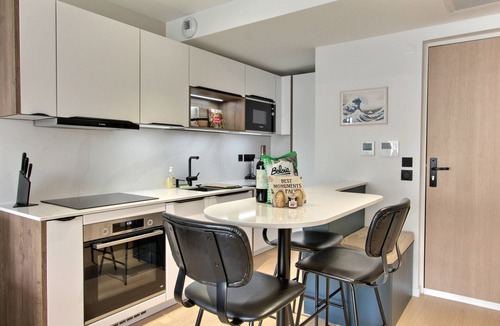 Grenelle Apartment | 1 bedroom with A/C in a new building close to the Eiffel Tower