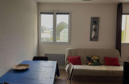 Sables-d'Or-les-Pins Apartment | 115 - Studio dans une résidence les pieds dans l'eau.