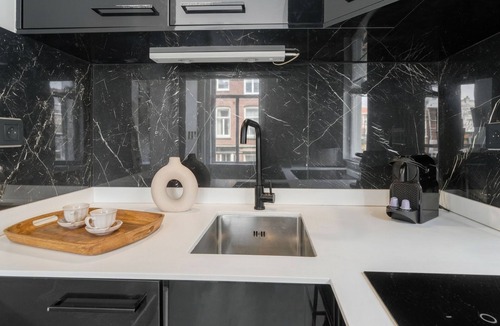 16th Arrondissement Apartment | 1598 Ingres