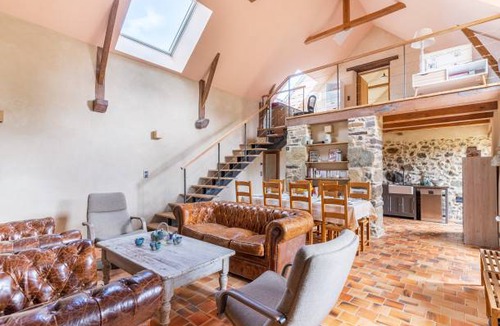 Pleboulle House | 170 m² House ∙ 3 bedrooms ∙ 5 guests