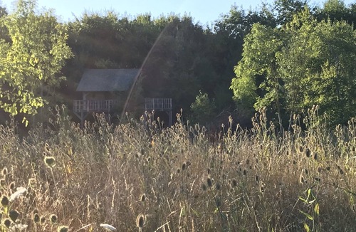 Essay Cottage | 17th century estate surrounded by moats in the heart of the Regional Park