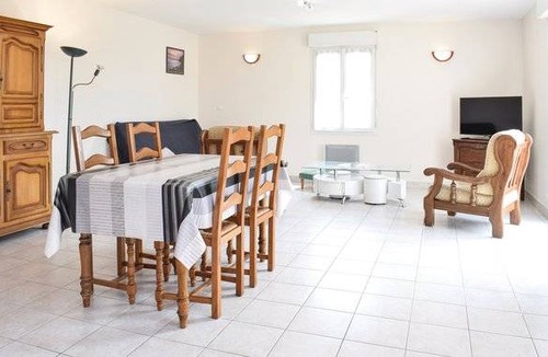 Saint-Marcouf House | 2 bedroom accommodation in St. Marcouf De L'Isle