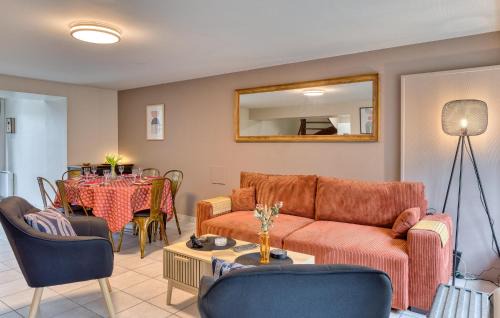 Hauteville-sur-Mer House | 2 Bedroom Awesome Home In Hauteville-Sur-Mer