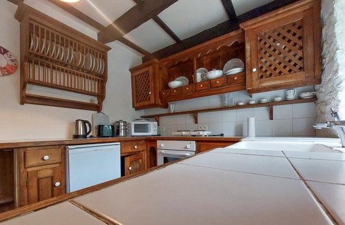 Lignol House | 2 bedroom cozy home in Lignol