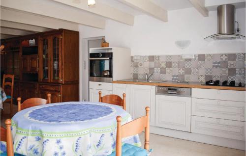 Plevenon House | 2 Bedroom Cozy Home In Plévenon Cap Fréhel